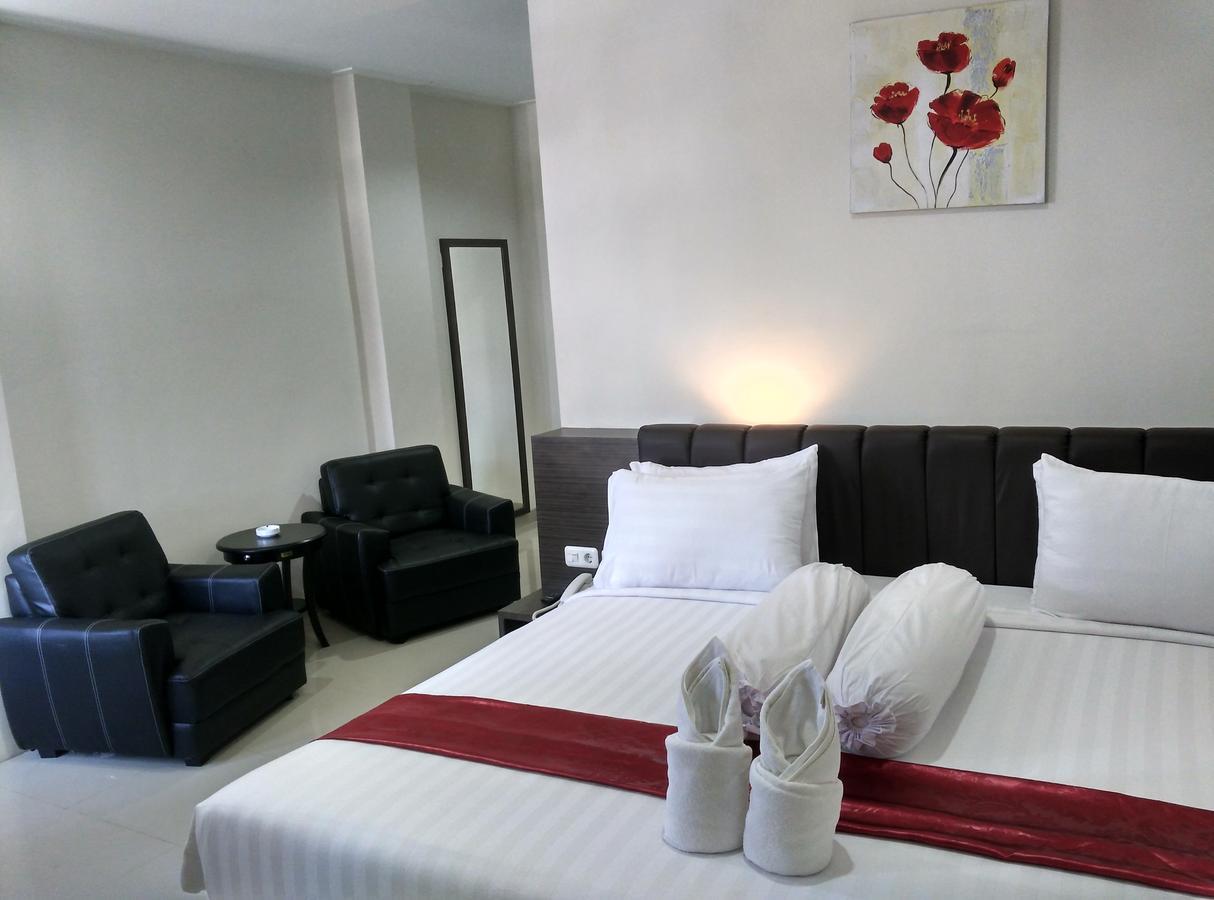 Grand Indobaru Hotel Selatpanjang エクステリア 写真