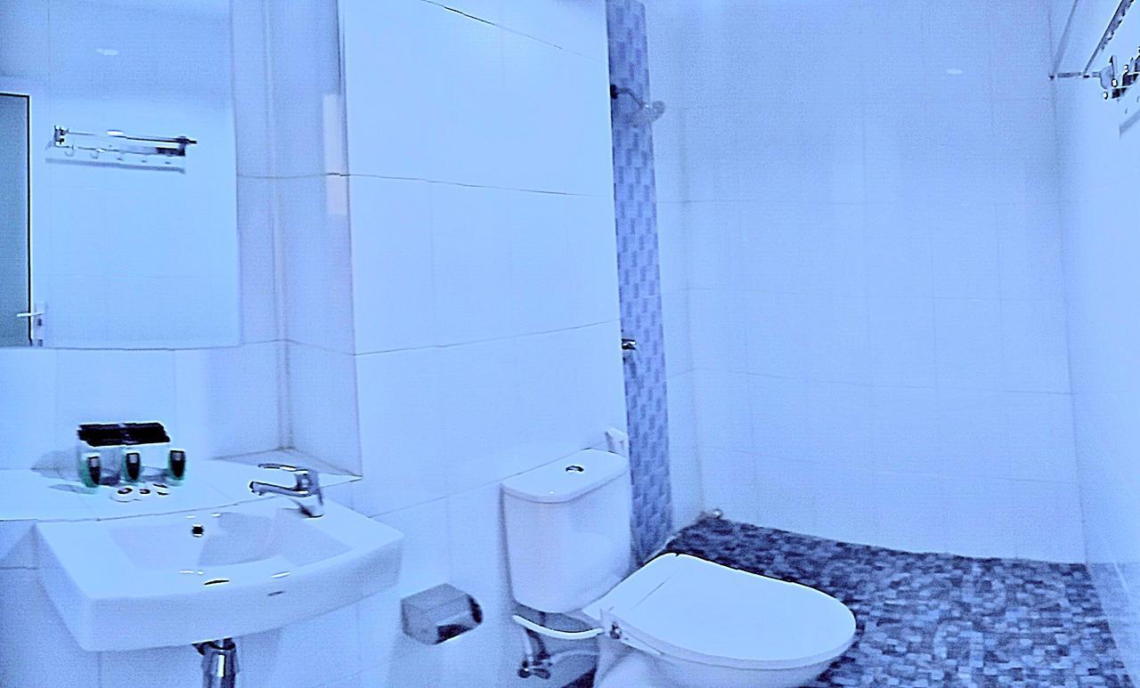 Grand Indobaru Hotel Selatpanjang エクステリア 写真