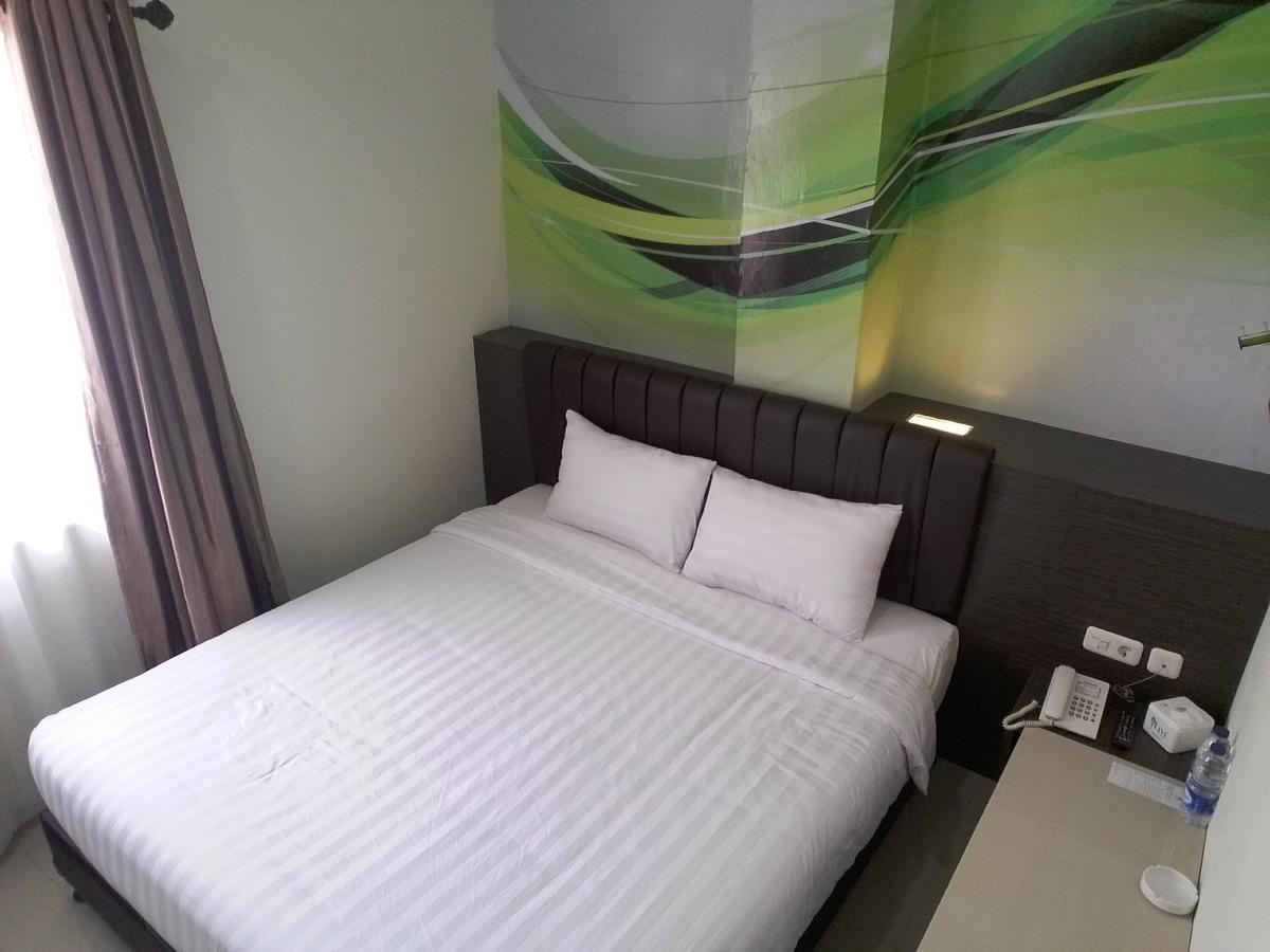 Grand Indobaru Hotel Selatpanjang エクステリア 写真